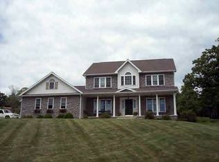 34 Cherry Ridge Dr, Mansfield, PA 16933