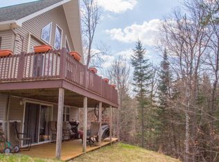 57 Saranac Ln, Saranac Lake, NY 12983