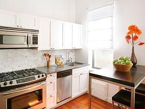 2nd image of 605 W 130th St