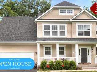 28477 Ben Oaks Dr, Mechanicsville, MD 20659