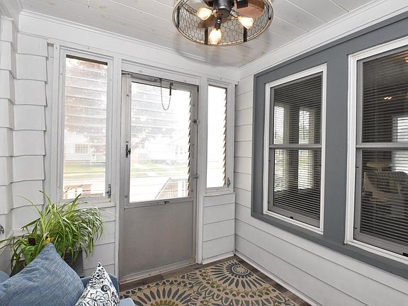 4th image of 1224 West Lawn AVENUE
