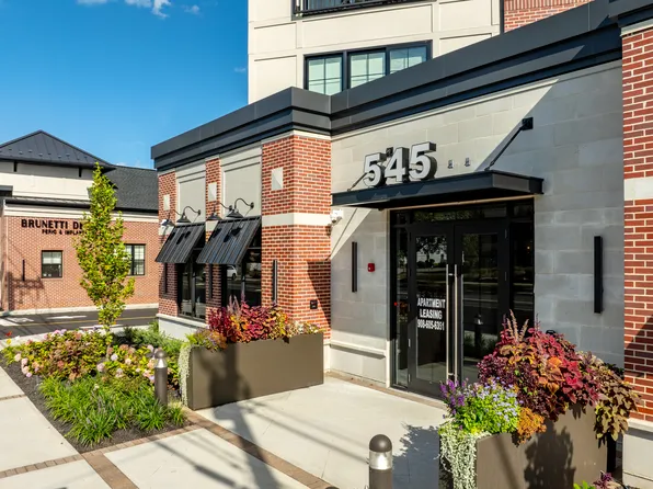 The 545 at Livingston