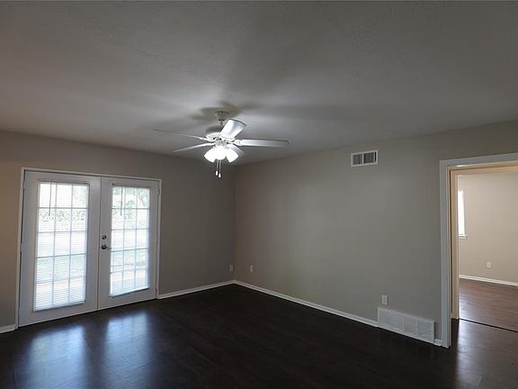 2nd image of 4529 Princeton Dr