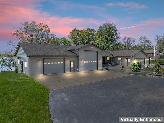 2nd image of 3890 Wells Lake Way