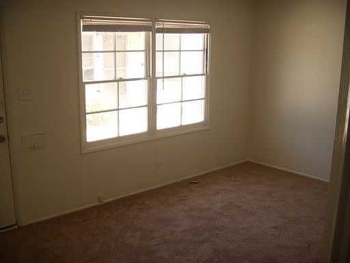 2nd image of 120 N B St APT B