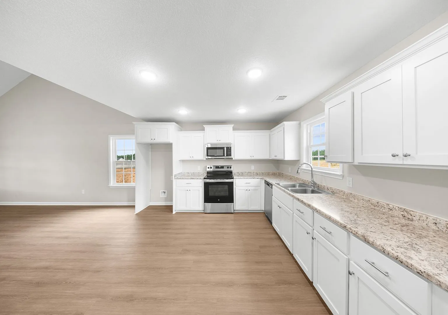 507 Nickies Way — Photo 4
