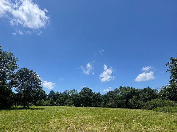 5th image of 4018 Blue Hole Rd