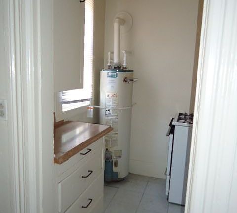 5th image of 630 York St APT 3