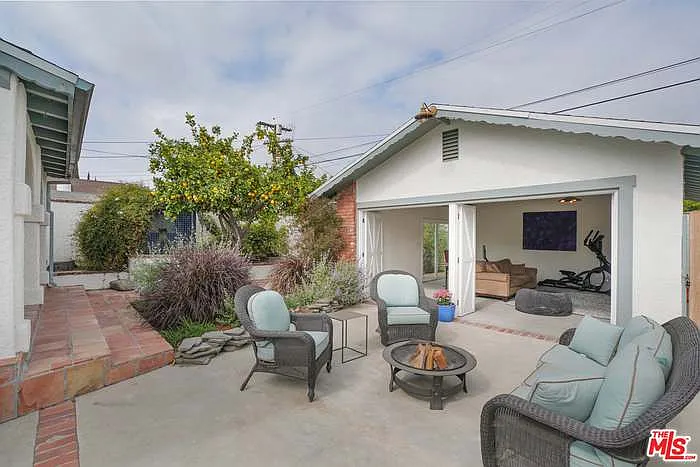 6322 S Harcourt Ave — Photo 21
