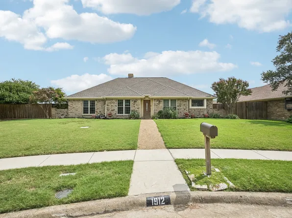 1912 Polstar Dr, Plano, TX 75093