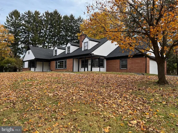 202 Museum Rd, Reading, PA 19607