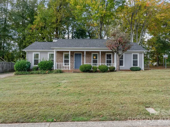 5201 Poplar Springs Dr, Charlotte, NC 28269