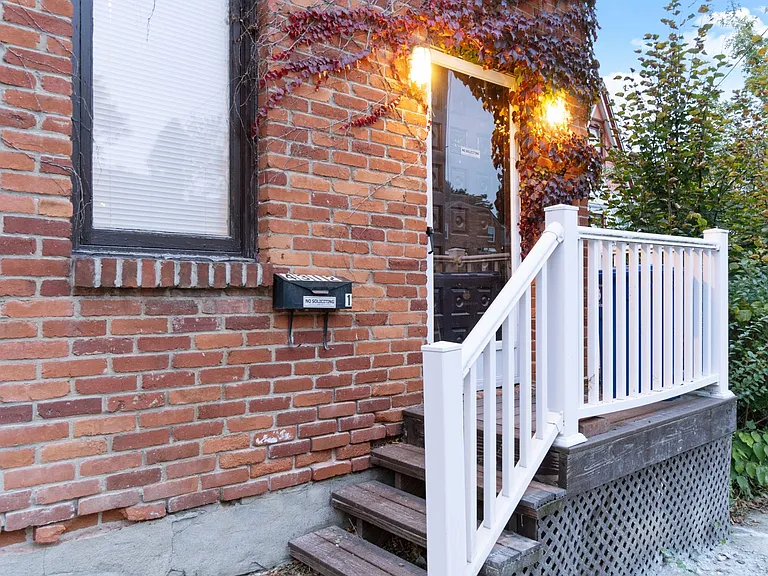 4312 Lydia Street — Photo 2