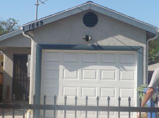 1649 E 111th St, Los Angeles, CA 90059