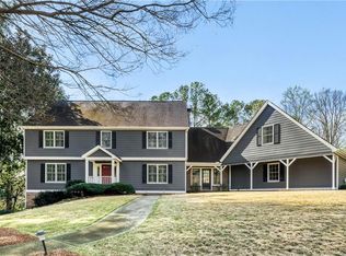 2108 Forestglade Dr, Stone Mountain, GA 30087