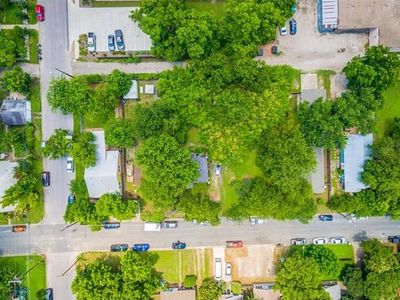921 E 50th St, Austin, TX, 78751