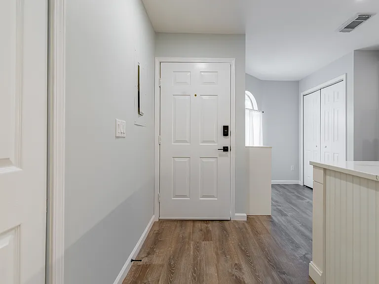 8118 Baymeadows Cir E #1 — Photo 9