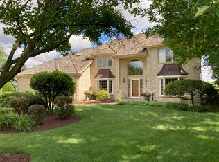 17716 S Colonial Ct, Plainfield, IL 60586