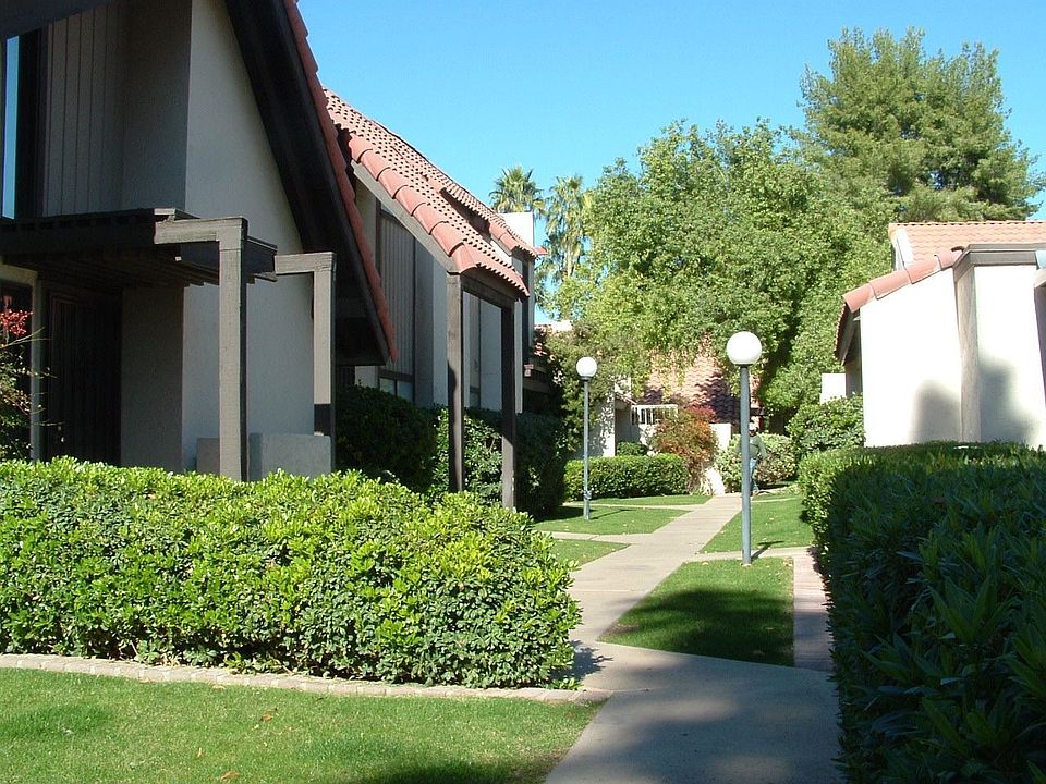 1st image of 2810 E Glenrosa Ave APT 9