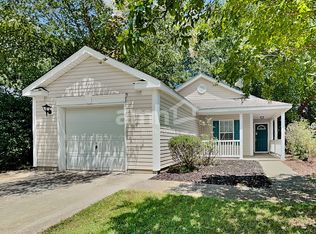 103 Homestead Park Dr, Apex, NC 27502