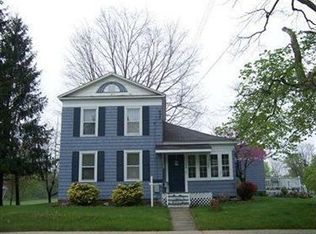 258 W Main St, Madison, OH