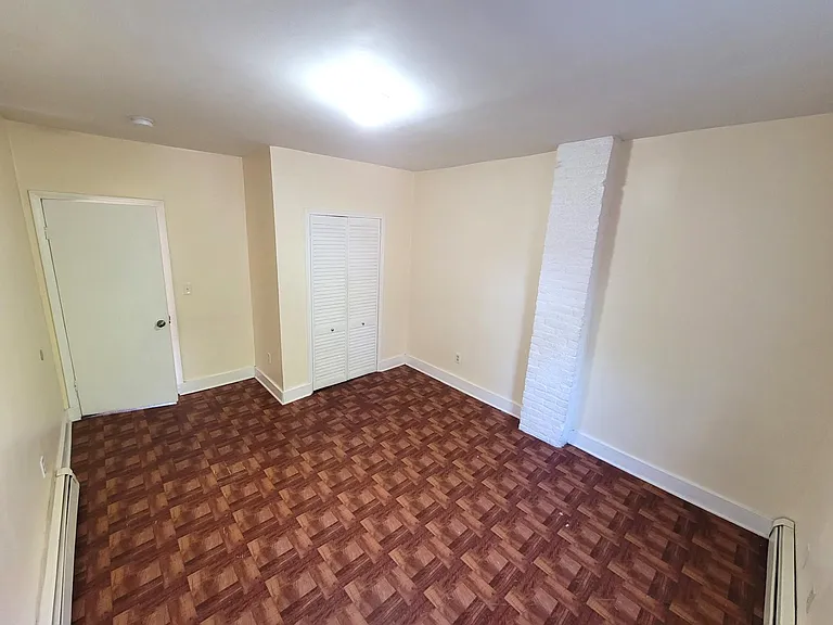 576 Zion St — Photo 17