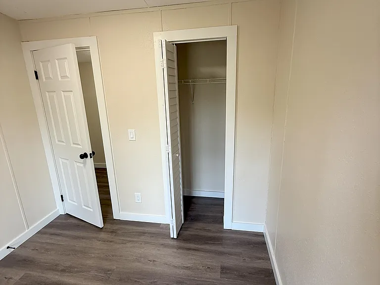 1043 NW Moore Rd — Photo 41