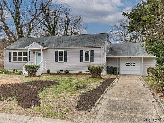 4th image of 1113 Stewart Dr