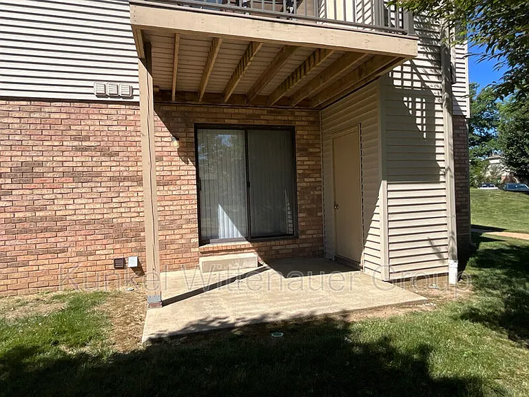 251 Eagle Rdg — Photo 4