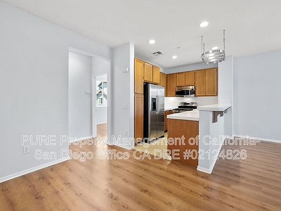 5th image of 2703 Apricot Ct