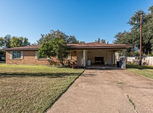1000 N Donna Dr, Robinson, TX 76706