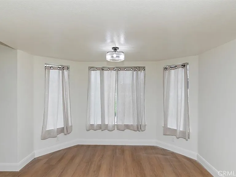 2766 Broken Lance Dr — Photo 11