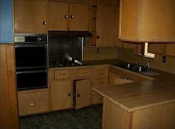 3rd image of 5121 Oakland Ave