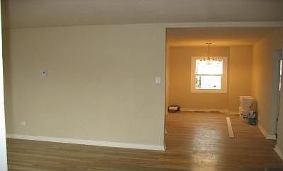4th image of 139 S King St