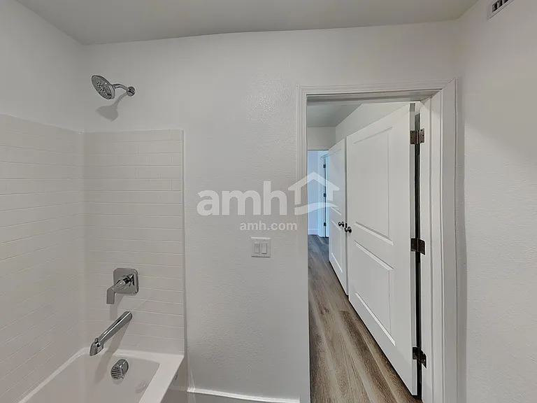 11122 Magallanes St — Photo 19