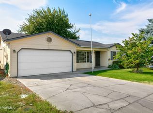 3218 W King St, Yakima, WA 98902