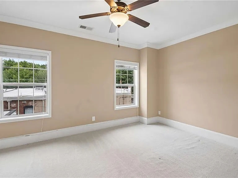 374 Clifton Rd NE — Photo 28