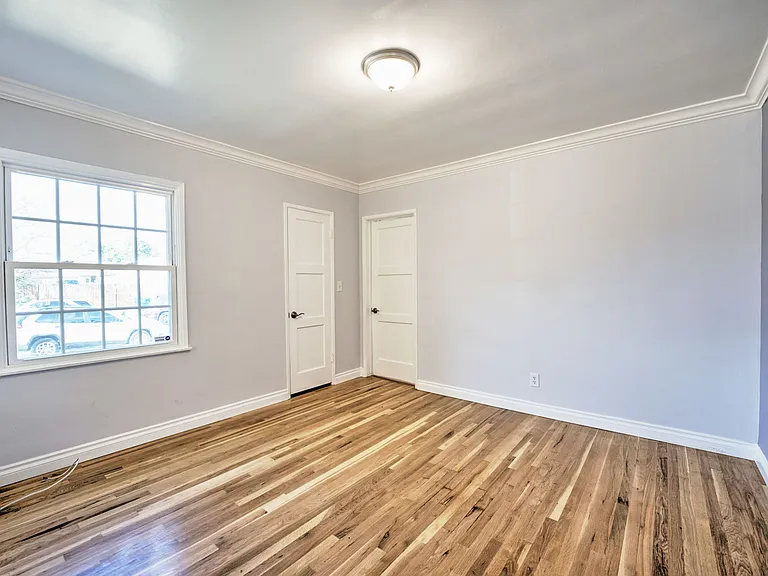 20758 Stephanie Dr — Photo 5