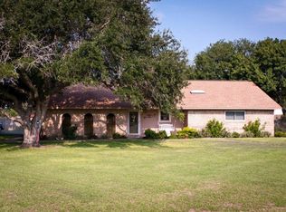 323 Matson Rd, Port Lavaca, TX 77979