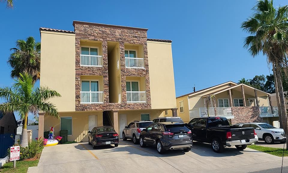1st image of 110 E Amberjack St #1-4