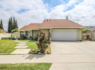 1413 N Glenarbor St, Santa Ana, CA 92706