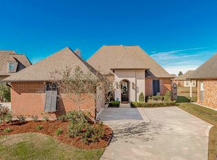 10621 Hillbrook Ave, Baton Rouge, LA 70810