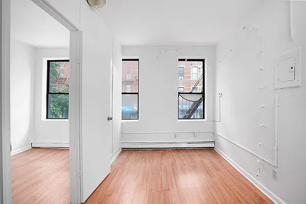 Rented by Spire Group | media 10