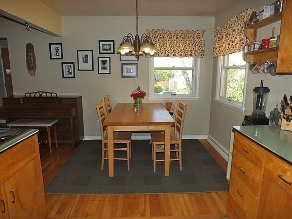 3rd image of 1205 9th Ave