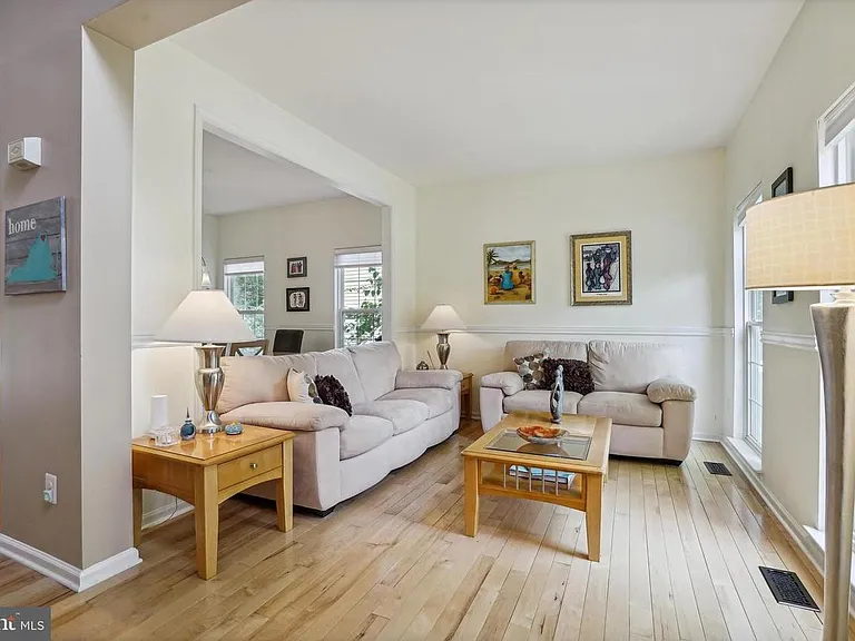 43400 Sperrin Ct — Photo 7