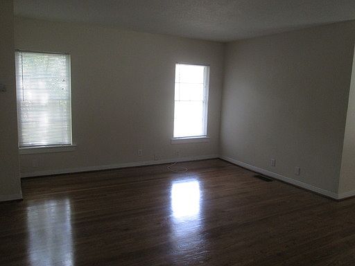 2nd image of 5035 Birchman Ave