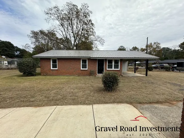 2103 Martin Luther King Jr Blvd, Tuscaloosa, AL 35401