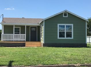 201 SW 11th St, Mineral Wells, TX 76067