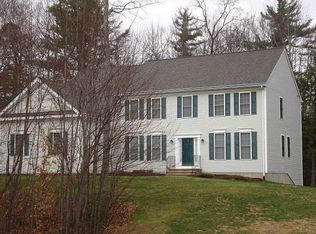 29 Barr Farm Rd, Bedford, NH 03110