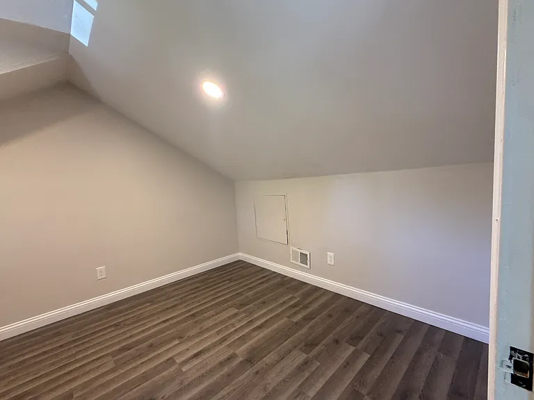 308 Anderson Ave — Photo 34